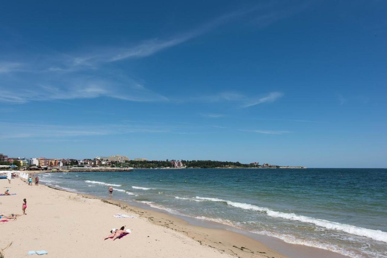 Gt Riviera Fort Beach Apartments Ravda Buitenkant foto