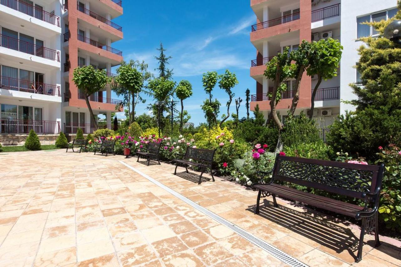 Gt Riviera Fort Beach Apartments Ravda Buitenkant foto